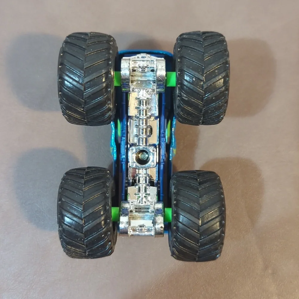 Hot Wheels Monster Truck El Toro Loco Rare Blue 1/64 Scale Mattel